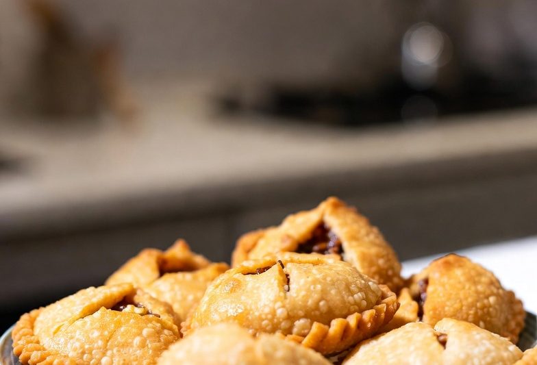 Gujiya Recipe | How To Make Gujiya | Holi Special Sweet